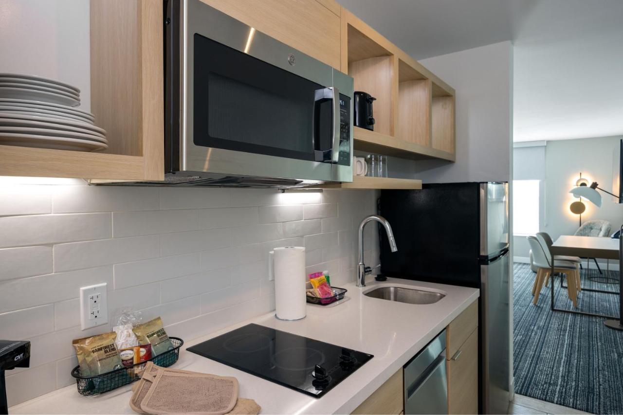 Towneplace Suites By Marriott Canton Riverstone Parkway Екстериор снимка