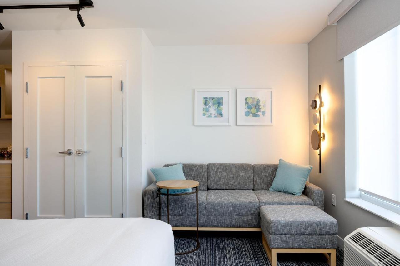 Towneplace Suites By Marriott Canton Riverstone Parkway Екстериор снимка