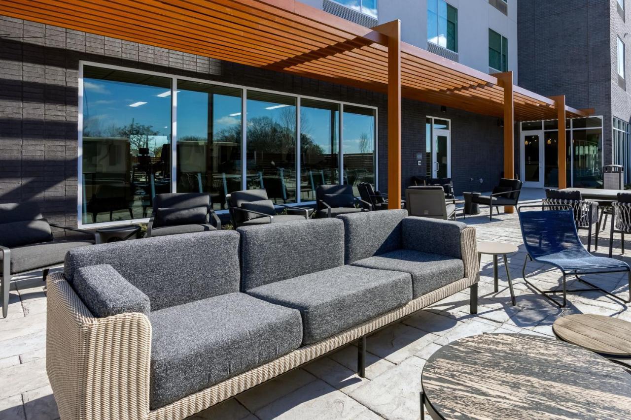 Towneplace Suites By Marriott Canton Riverstone Parkway Екстериор снимка