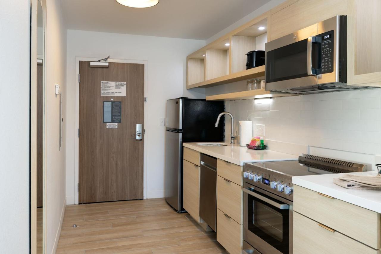 Towneplace Suites By Marriott Canton Riverstone Parkway Екстериор снимка