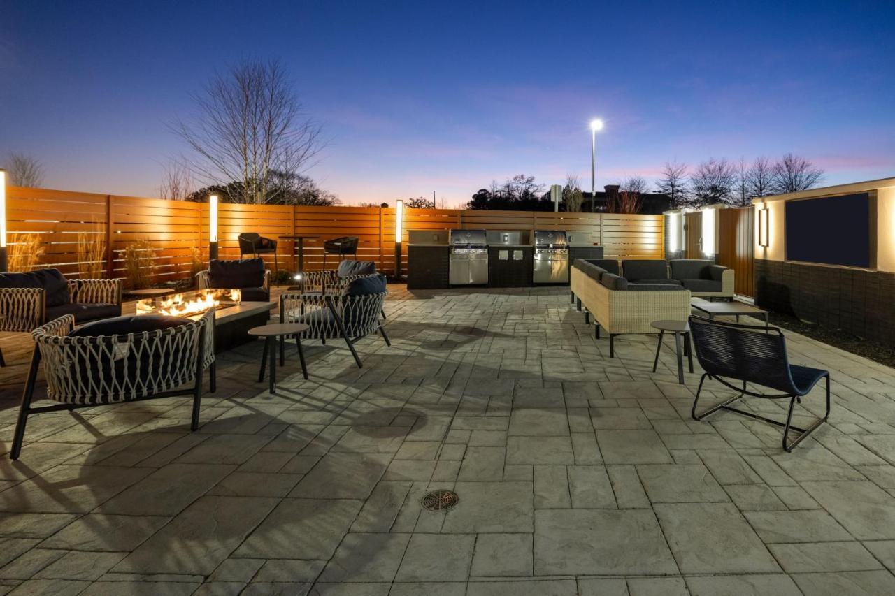 Towneplace Suites By Marriott Canton Riverstone Parkway Екстериор снимка