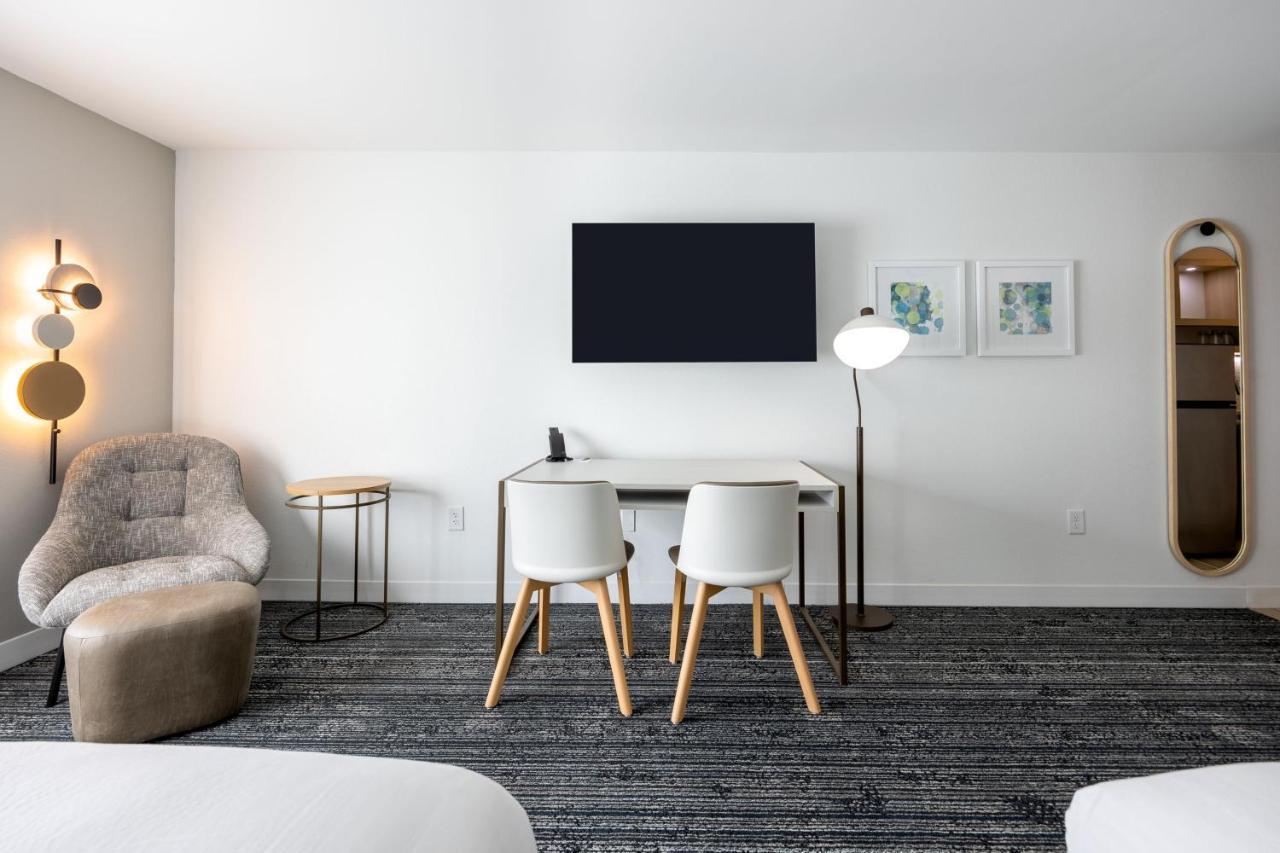 Towneplace Suites By Marriott Canton Riverstone Parkway Екстериор снимка