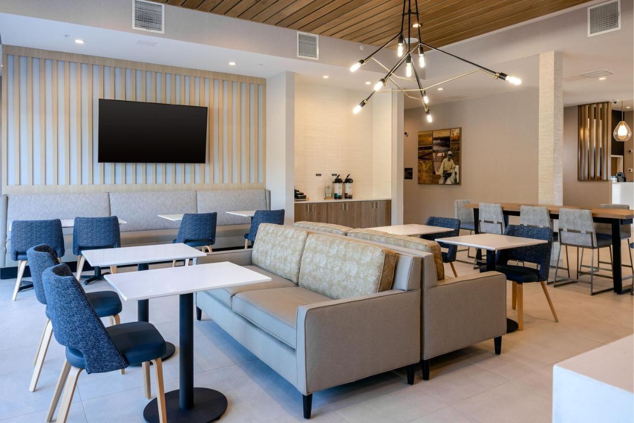 Towneplace Suites By Marriott Canton Riverstone Parkway Екстериор снимка