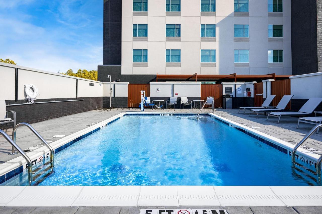 Towneplace Suites By Marriott Canton Riverstone Parkway Екстериор снимка