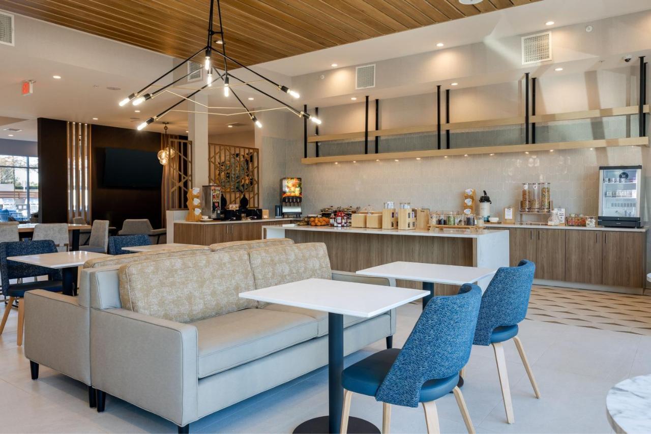 Towneplace Suites By Marriott Canton Riverstone Parkway Екстериор снимка