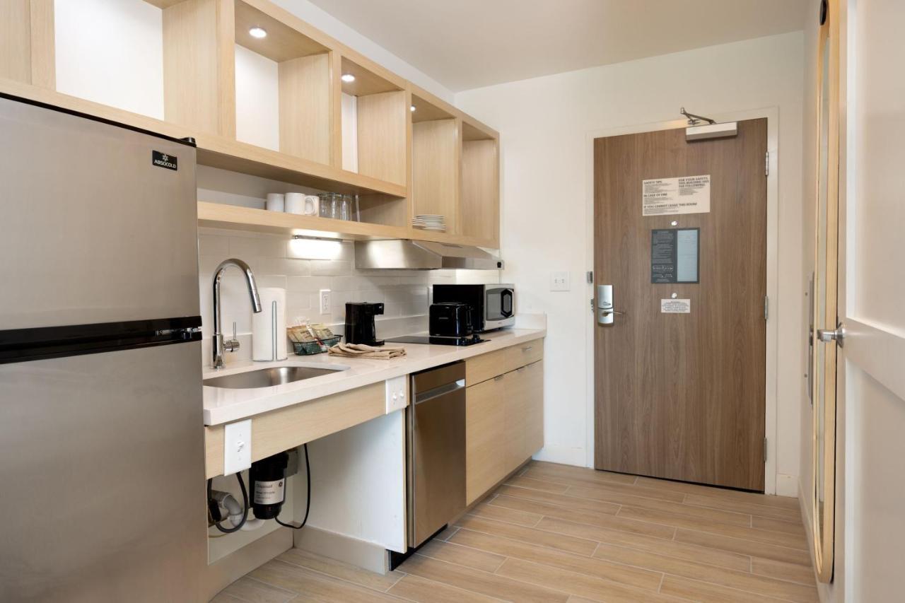 Towneplace Suites By Marriott Canton Riverstone Parkway Екстериор снимка